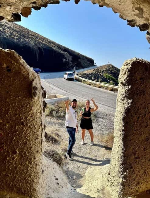 3-Hour Santorini Highlights & Oia Tour for Cruise Passengers - Exploring Santorini in Just 3 Hours