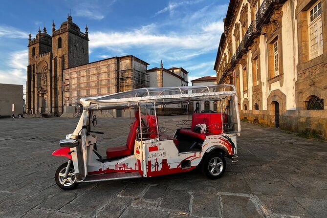 3 Hour Tuk tuk Tour in Porto - Exploring Porto in Style: What the Tour Offers
