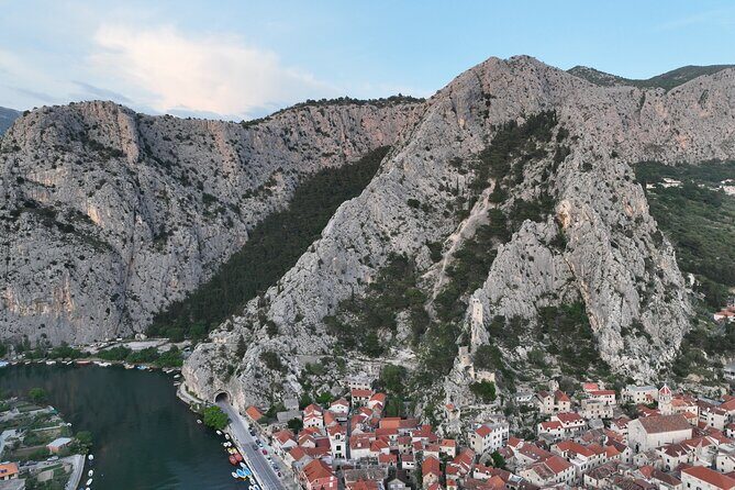 3-Hour Via-Ferrata Adventure in Fortica Fortress - Balancing the Pros and Cons