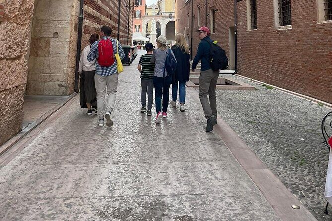 3-Hour Walking Tour with Guide Discovering Verona - Who Is This Tour Best For?