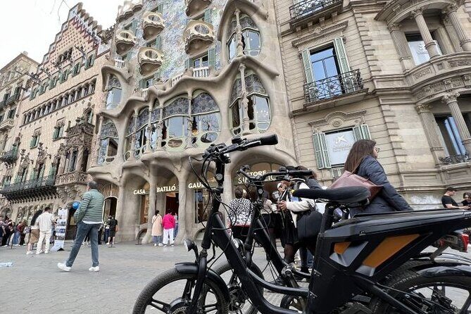 3 Hours Barcelona Guided Gaudi E-Bike Tour - FAQ