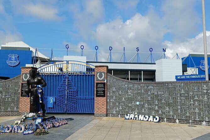 3 Hours Football Stadiums E-Bike Tour in United Kingdom - What to Expect from the Itinerary