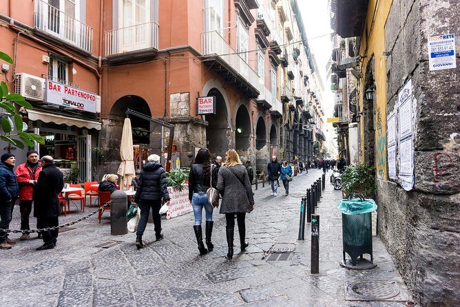 3-Hours Naples Private Walking Tour With Local - Who Should Consider This Tour?