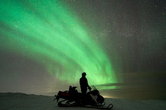 3 Hours Snowmobiling under Auroras and Night Sky - Who Is This Tour Best For?