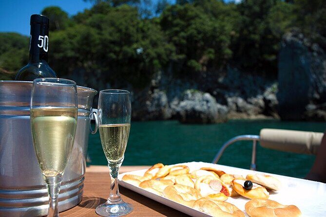 3 Hours Sunset Boat Tour to Golfo dei Poeti Shared - The Sum Up: Who Should Book This Experience