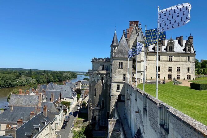 3 Loire Castles Live Guided Small group trip by minivan Winery - The Itinerary in Detail