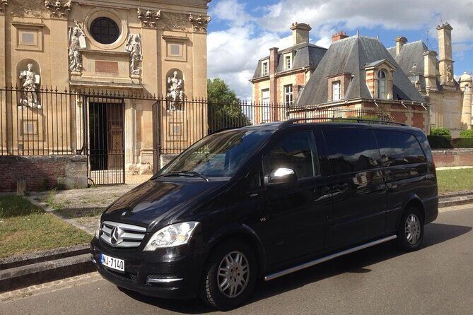 3 Loire Castles Live Guided Small group trip by minivan Winery - FAQs About the Loire Castles Tour