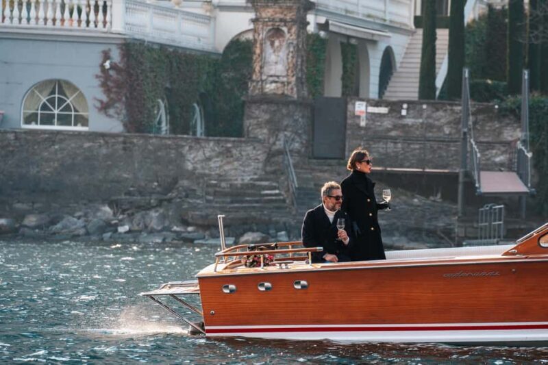 3 or 4 hours Classic Wooden Boat Tour with Prosecco - FAQ