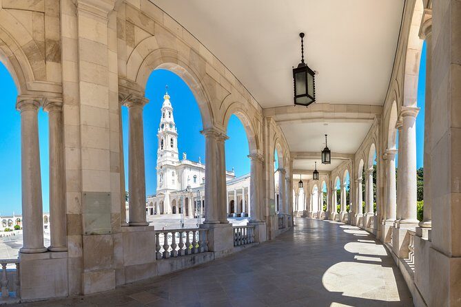 3 Tours Private / Tour SINTRA Second Day Tour FÁTIMA Third day Tour LISBON - Key Points