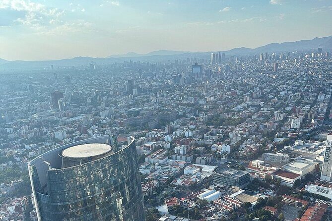 30' Mexico City Helicopter Tour - Landing at Ritz Carlton Reforma - What the Flight Feels Like
