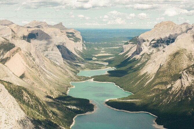 30 Minute Helicopter Tour over Lake Minnewanka, Banff - Key Points