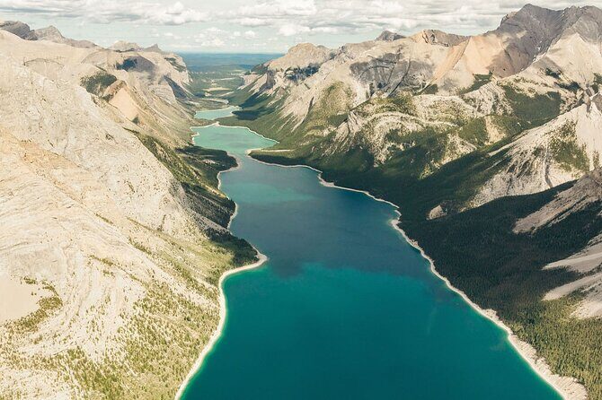 30 Minute Helicopter Tour over Lake Minnewanka, Banff - FAQ