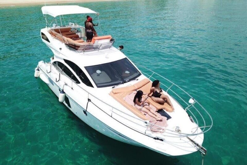 38 feet Private Boat in Los Cabos. - Who is This Tour Best For?