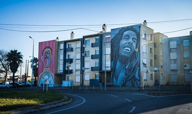 3h Street Art Tuk Tuk Tour Free Pickup - Key Points