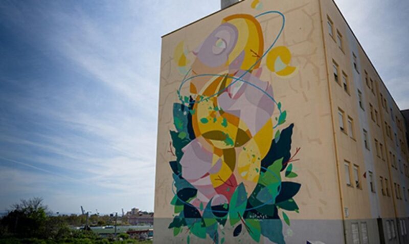 3h Street Art Tuk Tuk Tour Free Pickup - Logistics and Practicalities