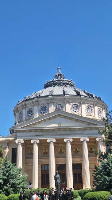 3H tour in Bucharest: Top 10 Photo Spots in Bucharest - A Closer Look at the Bucharest Photo Tour