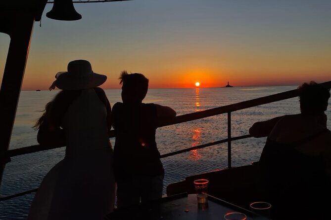 3hours all inclusive Sunset&Dolphin Tour from Medulin on Sandra - Final Thoughts: Who Will Love This Tour?