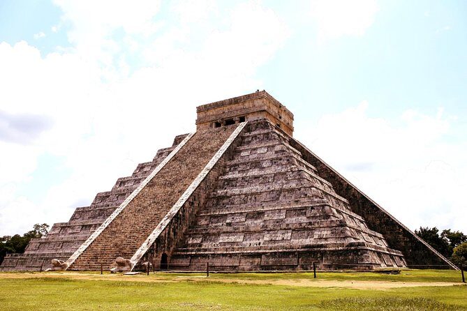4 best spots in Cancún 1day! CHICHÉN ITZÁ, 2CENOTES, PINK LAKE - An Honest Look at the Cancun Day Tour