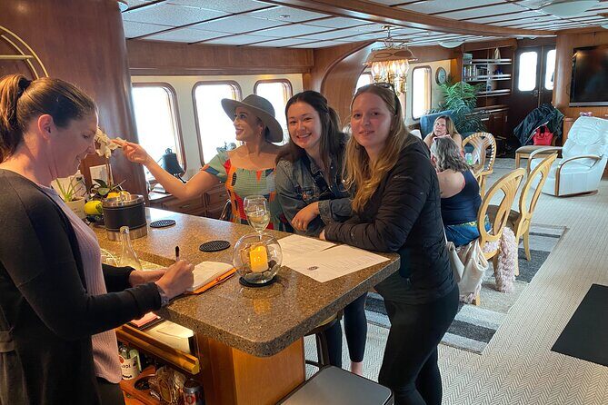 4 Course Dinner Luxury Yacht Dinner cruise out of Friday Harbor - Who is This Tour Best For?