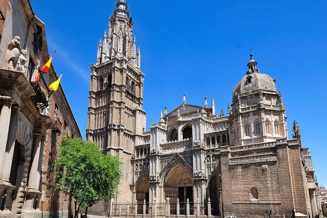 4-Day Guided Tour Cordoba, Seville, Granada and Toledo from Madrid - FAQs