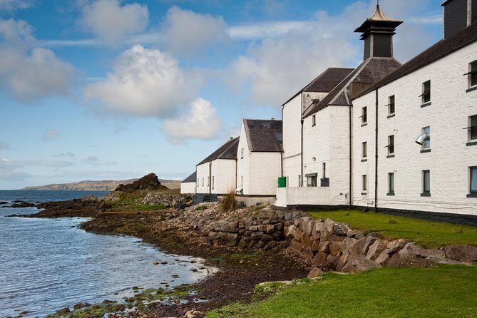 4-Day Islay & Whisky Tour Including Admissions from Edinburgh - Transportation & Comfort