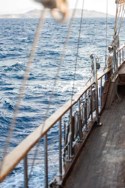 4-days/3-nights Zakynthos to Lefkada 18-39s Cruise 2026 - Who Should Consider This?