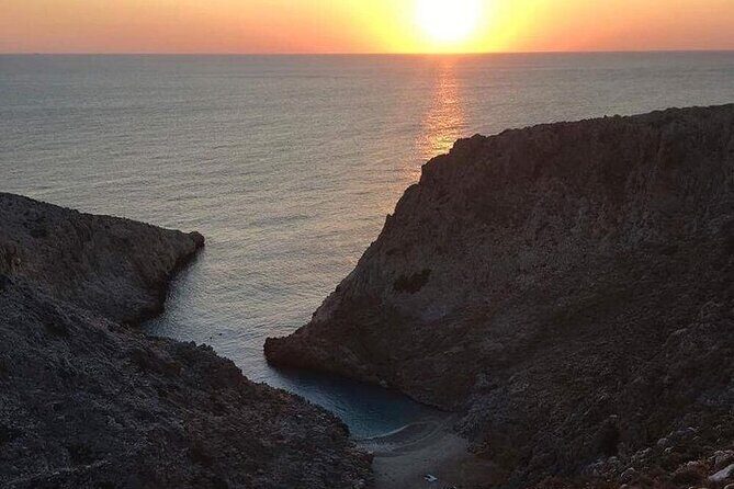 4 Hour Boat Trip to Seitan Limania Creek from Souda Bay - Key Points