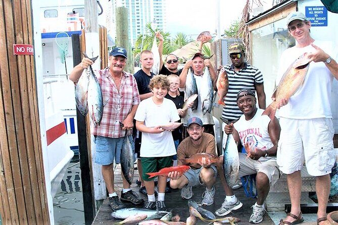 4-Hour Day or Night-Time Reef Bottom Fishing Charter in Fort Lauderdale - The Overview: What You Can Expect from This Fort Lauderdale Fishing Trip