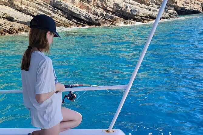 4 Hour Fishing and Swimming Boat Experience in Schisma Eloundas - FAQ