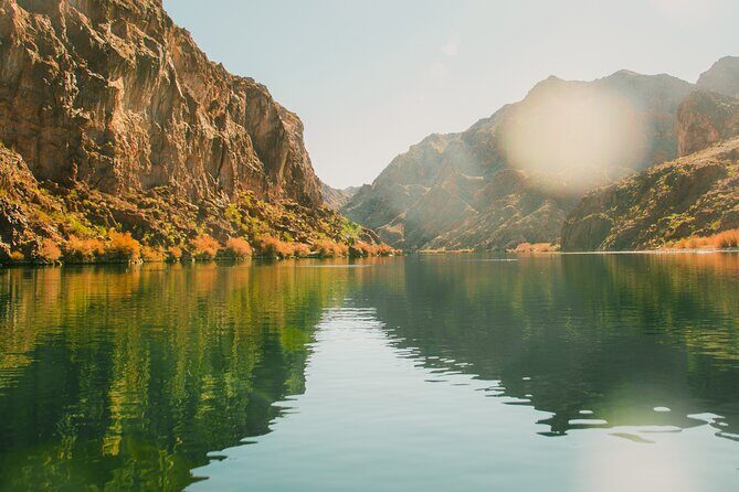 4-Hour Kayak Deluxe Tour in Emerald Cave with Catered Lunch - The Itinerary: Breaking Down the Day