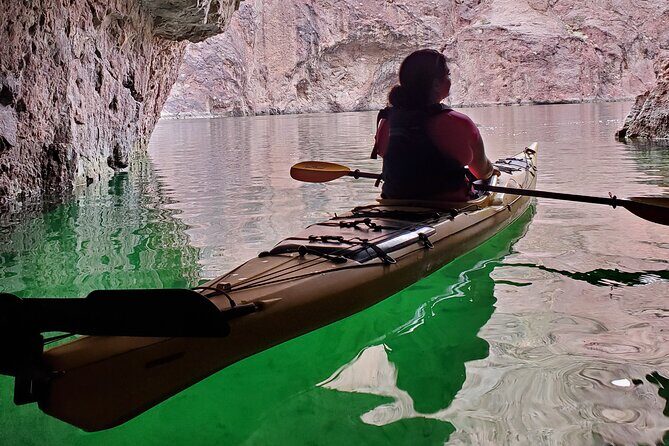 4-Hour Kayak Deluxe Tour in Emerald Cave with Catered Lunch - Value for Money