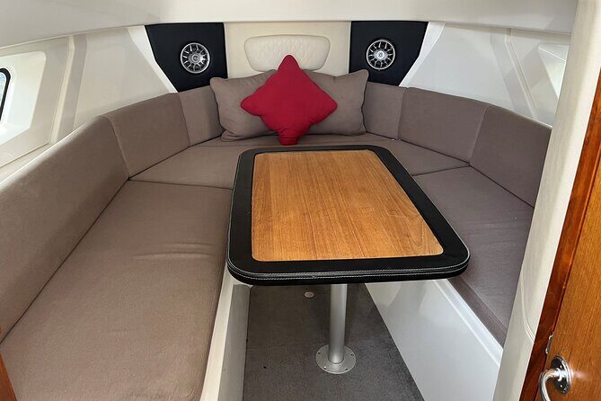 4 hour Luxury Private Charter on a Karnic SL800 - The Highlights: Why This Tour Gets Top Marks