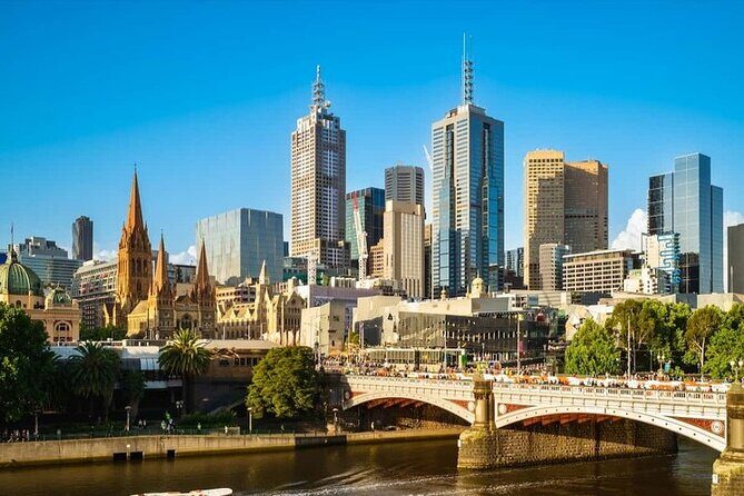4 Hour Private Tour of Melbourne's Iconic Highlights with Guide - The Sum Up