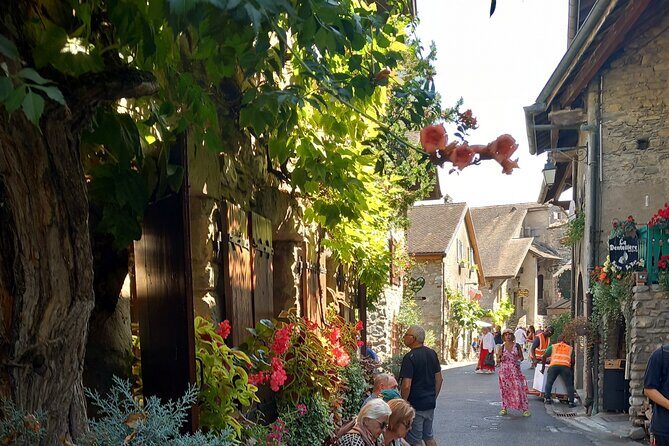 4 Hour Private Tour of the Medieval Town of Yvoire near Geneva - Who Would Love This Tour?