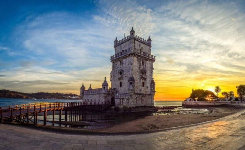 4-hour sightseeing TukTuk Tour Lisbon - Belém Free Pickup - What to Expect from This Lisbon TukTuk Tour