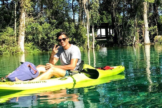4 Hour Single Kayak Rental In Crystal River, Florida - Exploring the Waterways of Crystal River