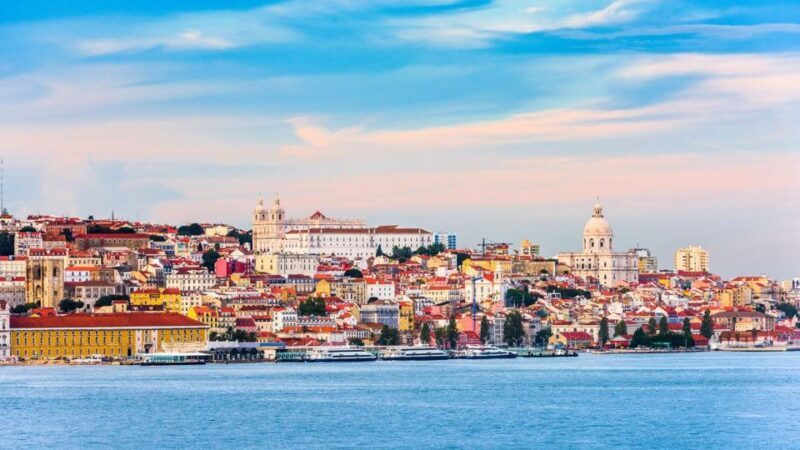 4-hour tour of Lisbon In Privete - Key Points