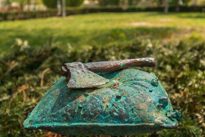 4 hours long private walking tour in Budapest - The Sum Up