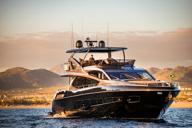 4 Hours Luxury Yacht Charter Tour in Los Cabos on SAVI II - A Review of the 4 Hours Luxury Yacht Charter Tour in Los Cabos on SAVI II