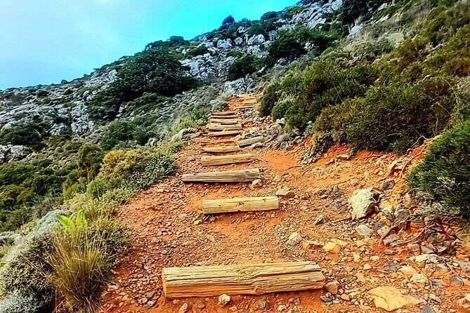 4 Hours Private Hiking on the Strouboulas Mountain, Heraklion - An Authentic Look at the 4-Hour Private Hike on Strouboulas Mountain
