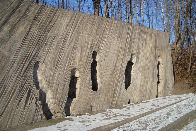 4 hours private tour to Potsdam and Wansee with a van - A Closer Look at the Tour