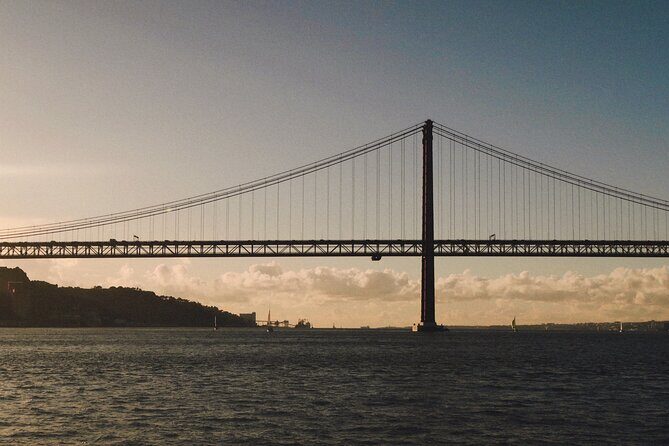 4 Hours Private Tour with Dives in Catamaran in Lisbon - FAQs