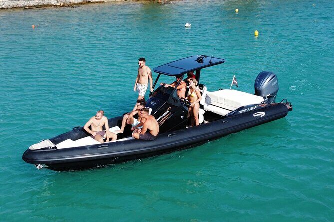 4 hours VIP Private Cruise with 9-meter Luxury Inflatable Boat with Skipper - Key Points