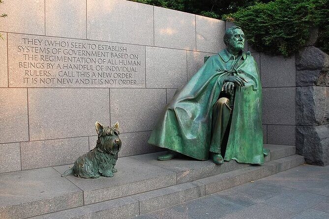 4-Hr DC Monuments Small Group Sightseeing Guided Tour - Frequently Asked Questions