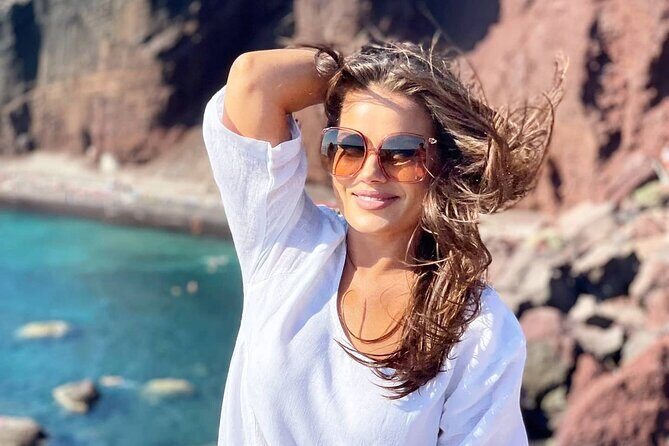 4 hrs PRIVATE island tour and photos, Oia and Blue domes - Who Will Love This Tour?