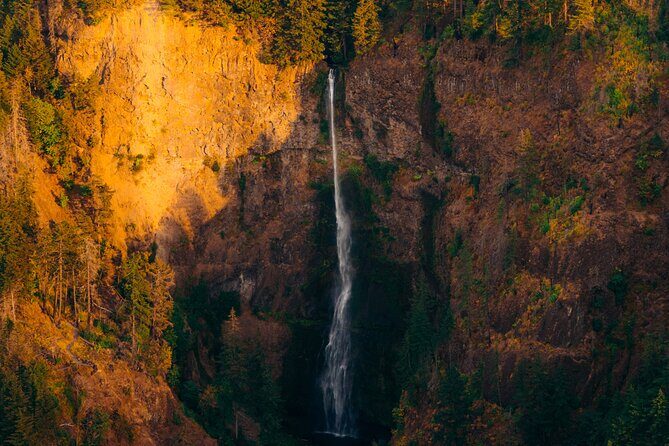 40 Minute Multnomah Falls & Waterfall Air Tour by Envi Adventures - Key Points