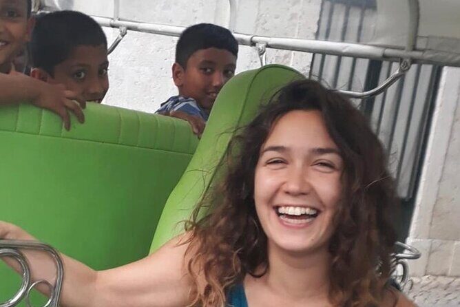 4Eva tailor made tours - An In-Depth Look at the Lisbon Tuk-Tuk Experience