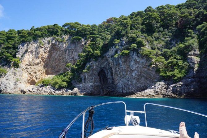 4h / 6h / 8h Elaphite Islands Tour with 7.5m/24FT SunDeck Boat - The Experience: A Day on Your Terms