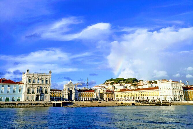 4h Exclusive Sail in Lisbon: Your Private Escape - Who Is This Tour Best For?