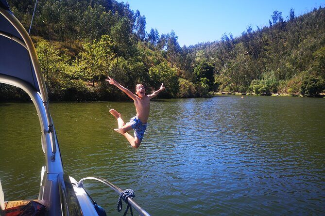 4H Private Boat Trip on the Douro River - Feel the Nature - Discover the Authentic Douro: A Private 4-Hour River Trip